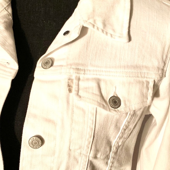 trucker denim jacket womens